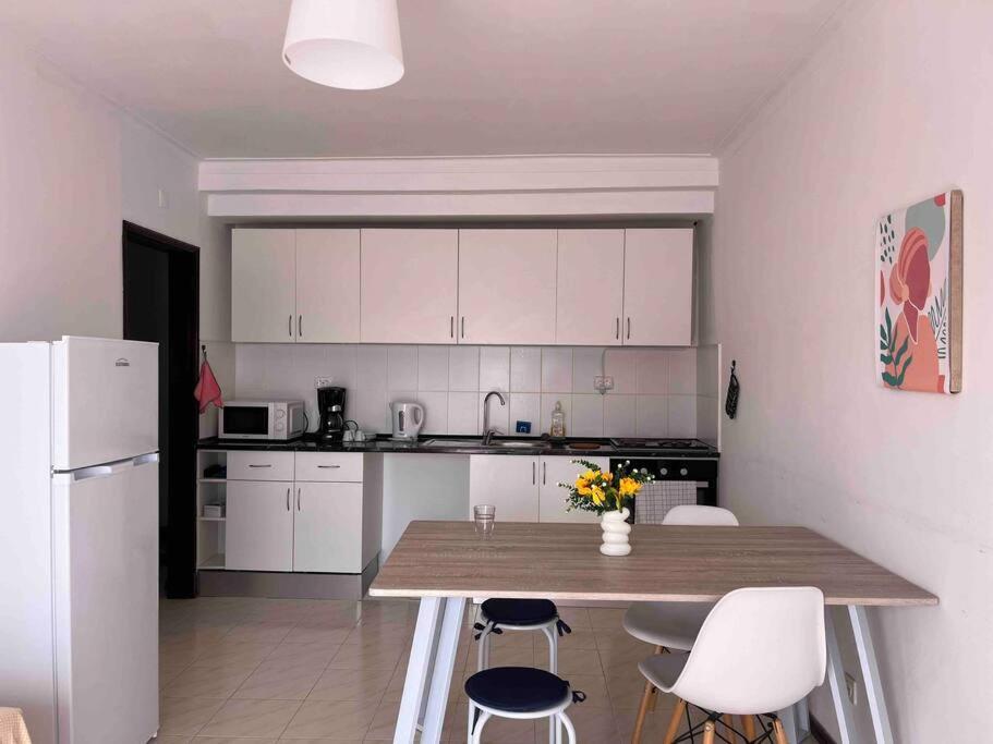Cozy 2 Bedroom In Olhao Quelfes Exterior foto